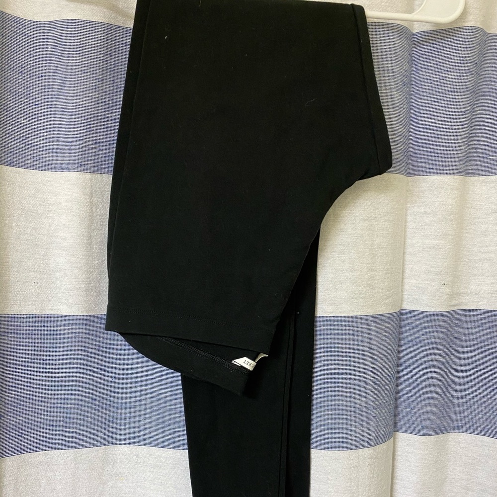 Victoria secret leggings medium